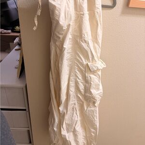 Aerie Cream Elastic Waist Cargo Pants